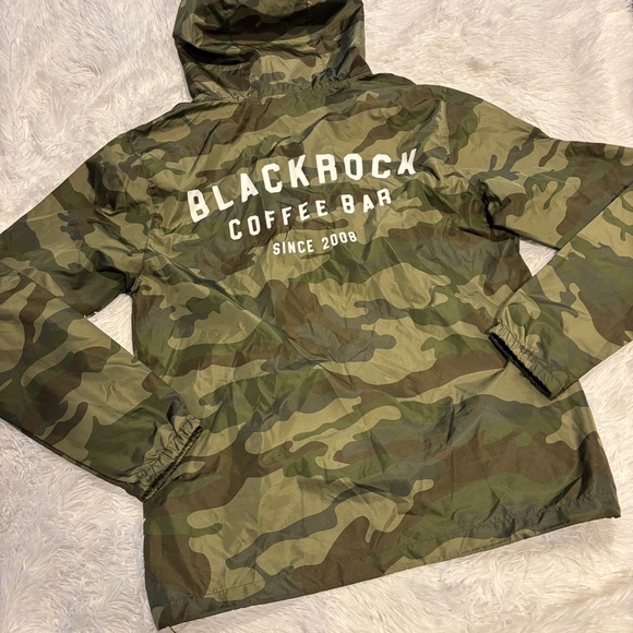 BlackRock Coffee Camo Hooded zip front lightweight Windbreaker jacket medium - Picture 7 of 9